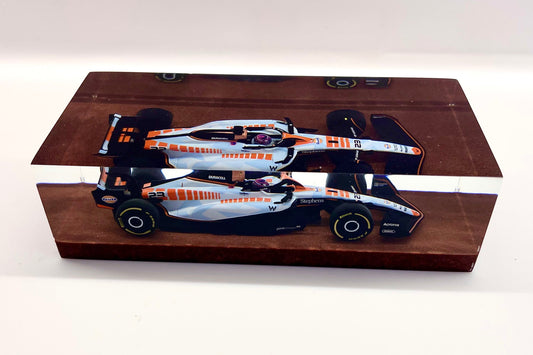 Velocità Sigillata Formula Essenza - Williams FW45 Albon Singapore 2023 (005/2025) Scultura automobilistica concettuale | Pezzo unico