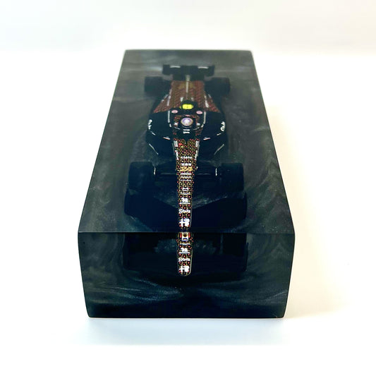 Velocità Sigillata Formula Essenza - Alfa Romeo C43 Zhou Las Vegas 2023 - Scultura automobilistica concettuale | Pezzo unico numerato