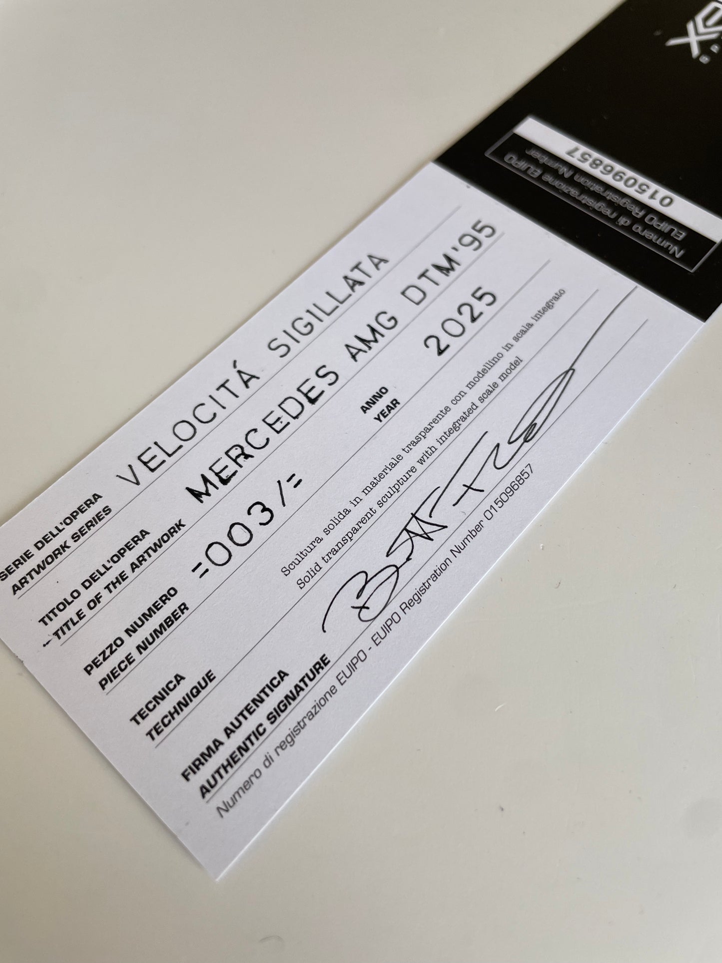 Velocità Sigillata GT Heritage - Mercedes AMG DTM – 1995 (Jan Magnussen) (003/2025) Scultura automobilistica concettuale | Pezzo unico