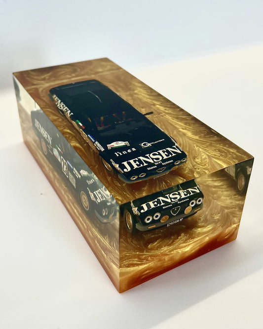 Velocità Sigillata GT - Alfa Romeo GTV 6 Rally – Targa Florio 1983 - Speranza Stefano Sovani Carlo - Scultura automobilistica concettuale | Pezzo unico numerato