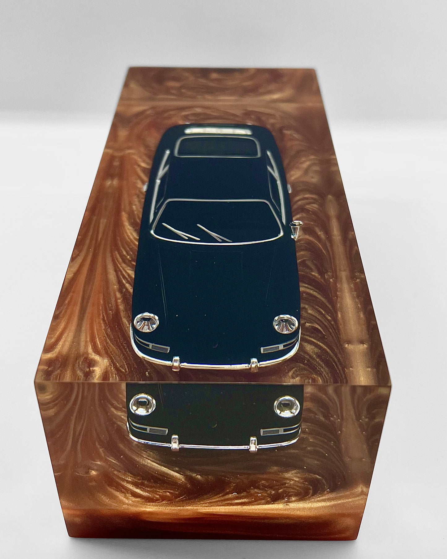 Velocità Sigillata GT – Porsche Coupé 912 1964 - Scultura automobilistica concettuale | Pezzo unico