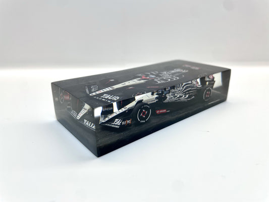 Velocità Sigillata Fromula Essenza - Alpha Tauri AT04 Ricciardo Las Vegas 2023 (009/2025) Scultura automobilistica concettuale | Pezzo unico