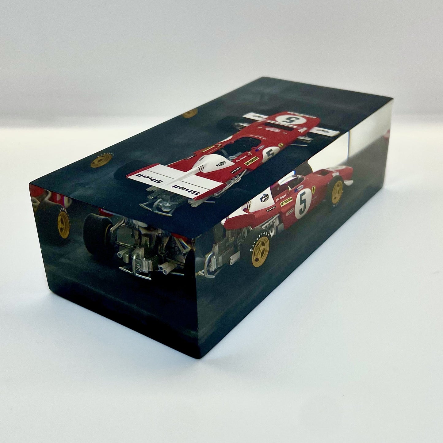 Velocità Sigillata Formula - Ferrari F312 B2 – Clay Regazzoni - Le Castellet France GP 1971 - F1 - Scultura automobilistica concettuale | Pezzo unico numerato