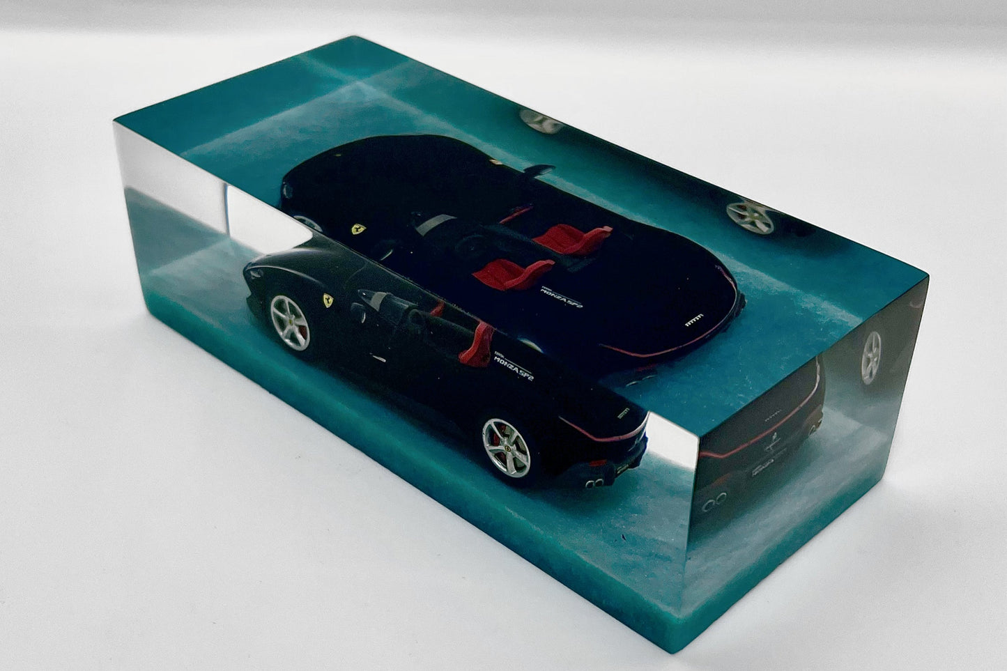 Velocità Sigillata GT Essenza - Ferrari Monza SP2 (008/2025) Scultura automobilistica concettuale | Pezzo unico