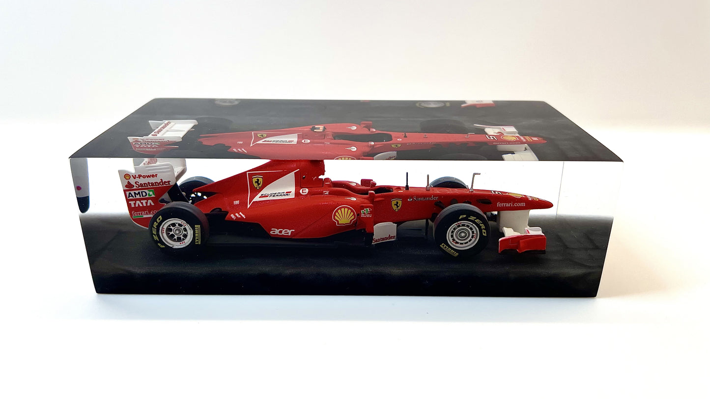 Velocità Sigillata Formula - Ferrari 150 Italia – Fernando Alonso - Test di Valencia 2011 - F1 - Scultura automobilistica concettuale | Pezzo unico numerato
