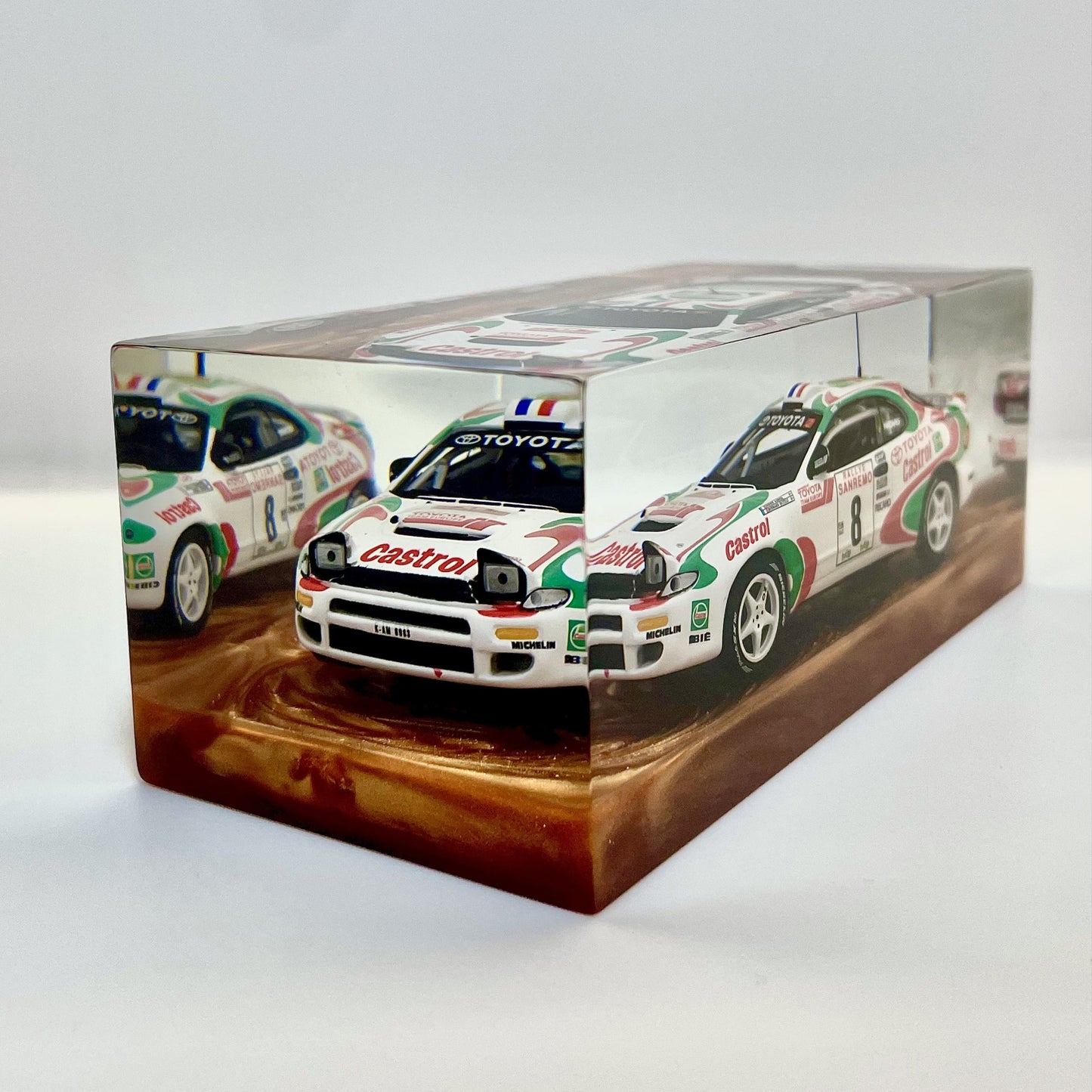 Velocità Sigillata GT - Toyota Celica Turbo 4WD – Rally Sanremo 1994 - Auriol Occelli - Scultura automobilistica concettuale | Pezzo unico numerato