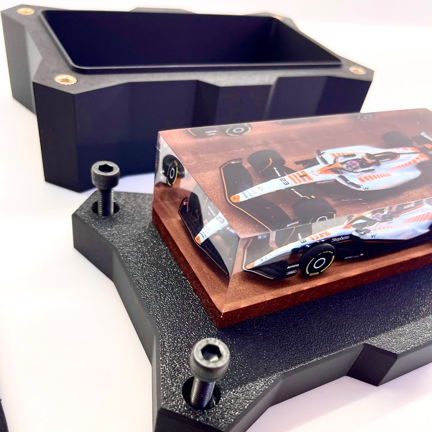 Velocità Sigillata Formula Essenza - Williams FW45 Albon Singapore 2023 (005/2025) Scultura automobilistica concettuale | Pezzo unico