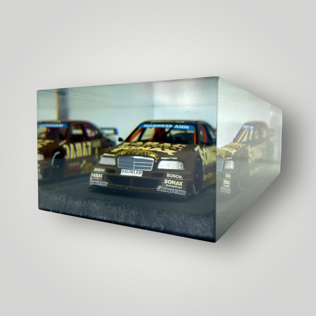 Velocità Sigillata GT Heritage - Mercedes AMG DTM – 1995 (Jan Magnussen) (003/2025) Scultura automobilistica concettuale | Pezzo unico