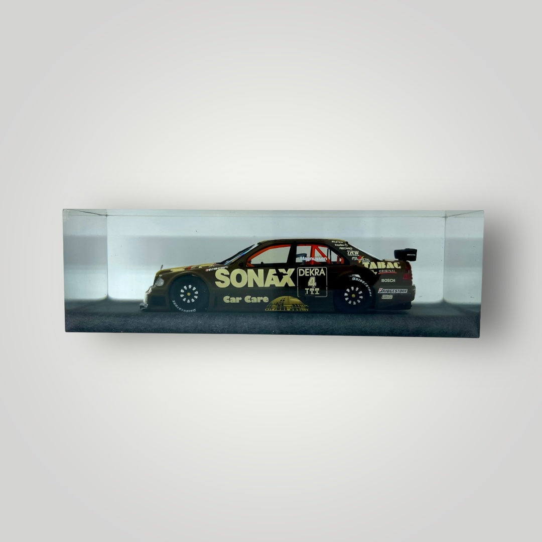 Velocità Sigillata GT Heritage - Mercedes AMG DTM – 1995 (Jan Magnussen) (003/2025) Scultura automobilistica concettuale | Pezzo unico