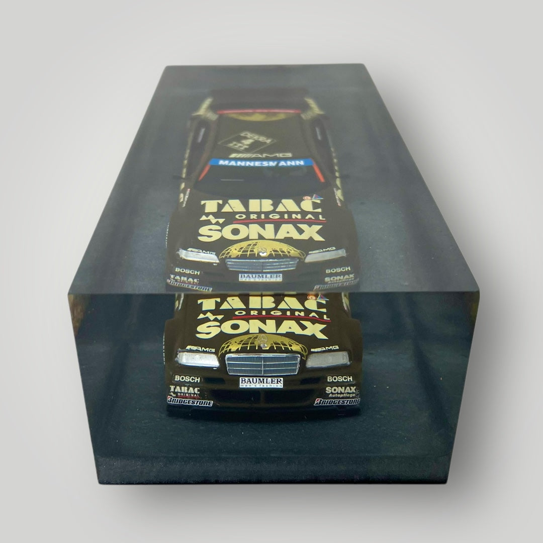 Velocità Sigillata GT Heritage - Mercedes AMG DTM – 1995 (Jan Magnussen) (003/2025) Scultura automobilistica concettuale | Pezzo unico