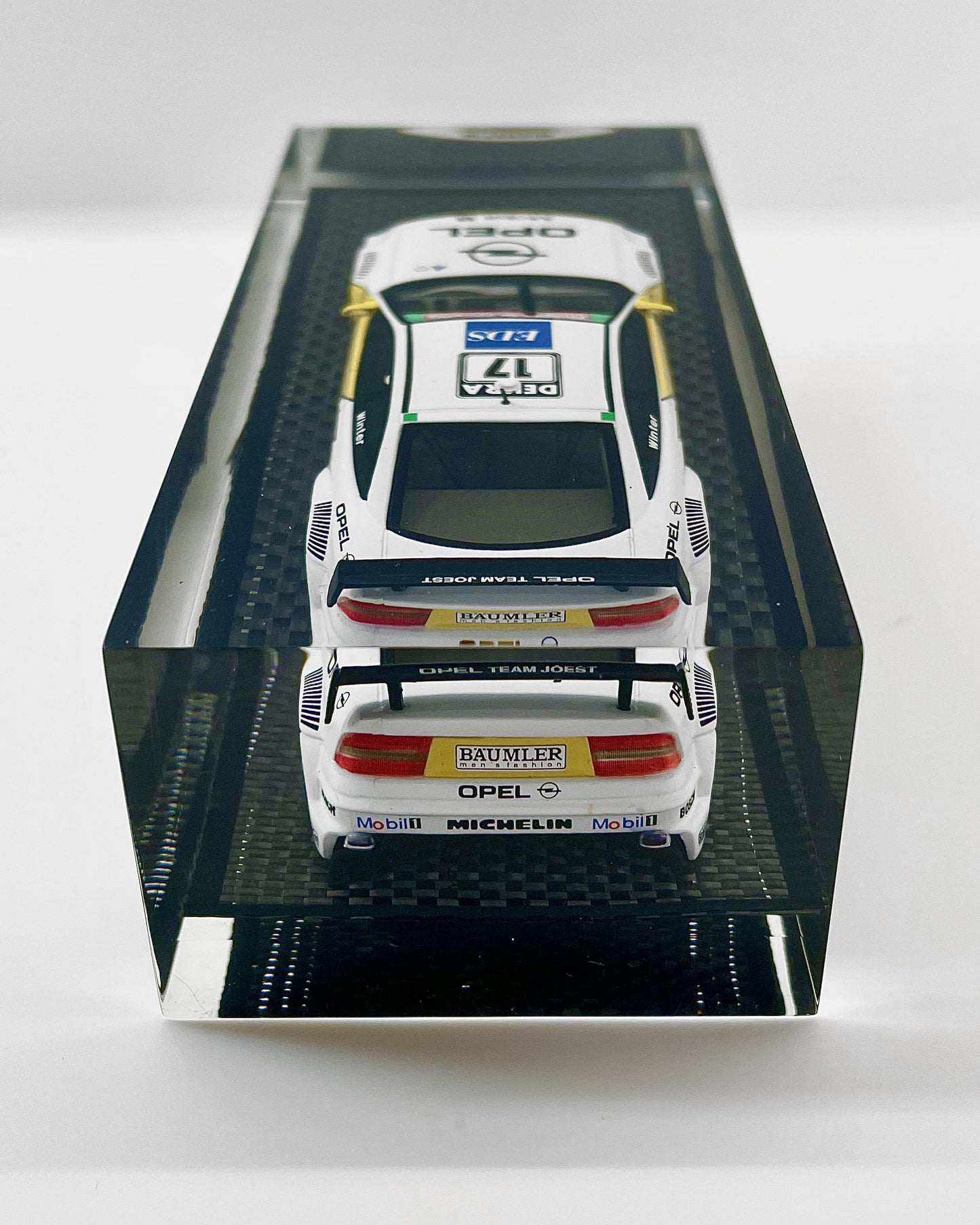 Velocità Sigillata GT Carbon - Opel Calibra V6 4x4 DTM Team Joest - 1994 - Winter - Scultura automobilistica concettuale | Pezzo unico numerato