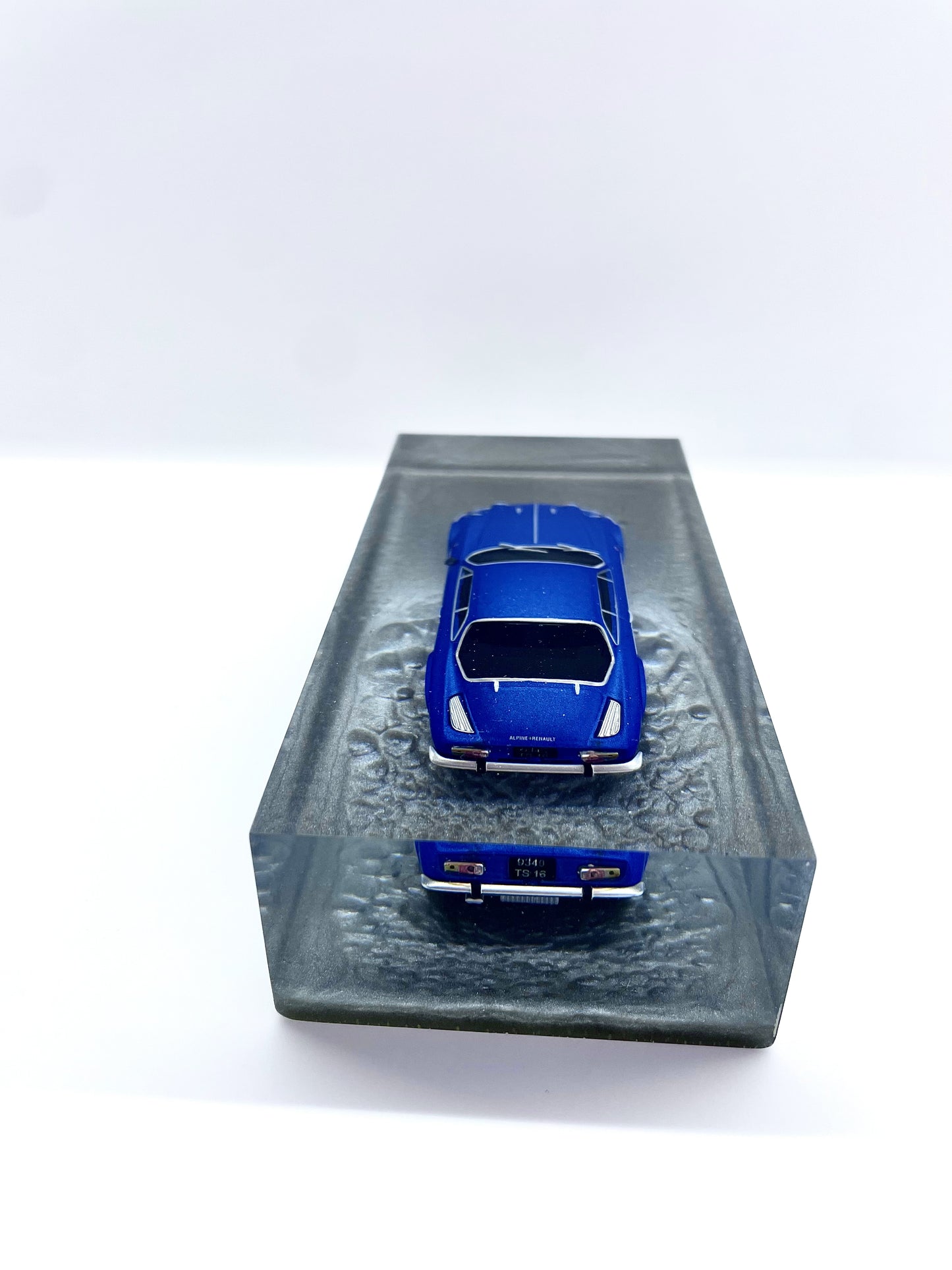 Velocità Sigillata GT – Alpine A110 1969 (011/2025) Scultura automobilistica concettuale | Pezzo unico