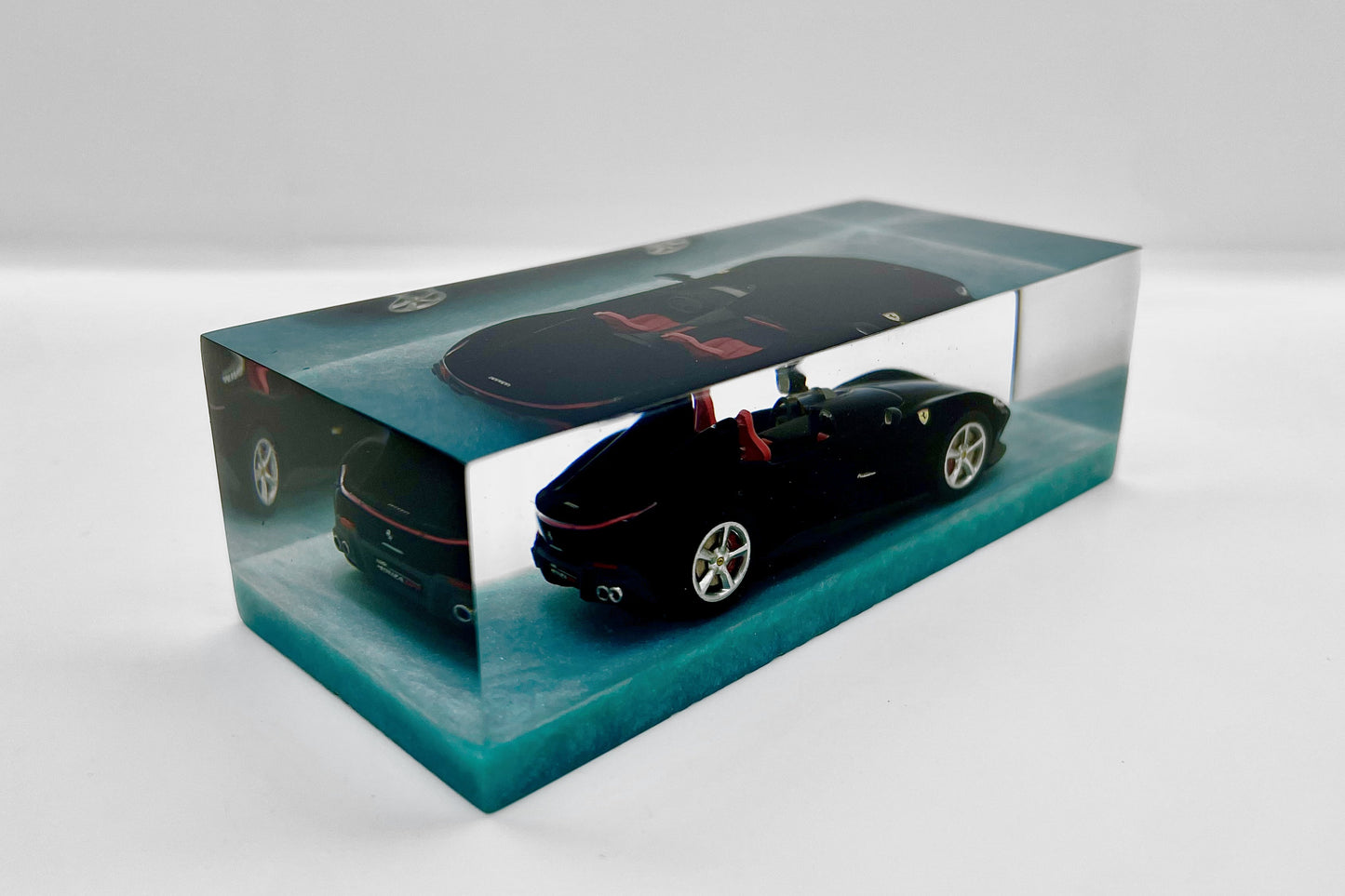 Velocità Sigillata GT Essenza - Ferrari Monza SP2 (008/2025) Scultura automobilistica concettuale | Pezzo unico
