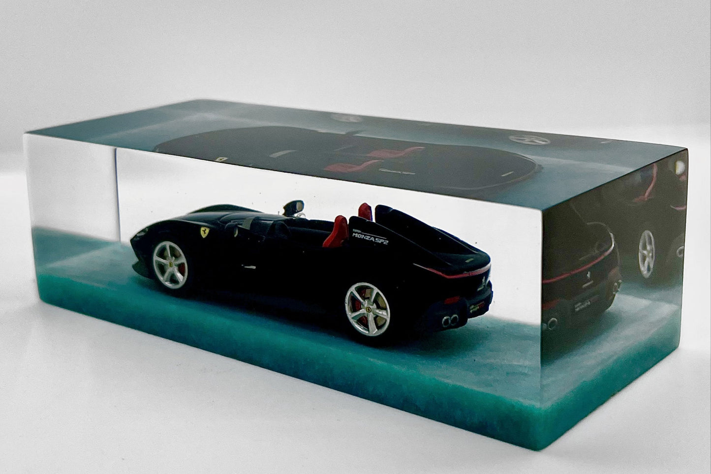 Velocità Sigillata GT Essenza - Ferrari Monza SP2 (008/2025) Scultura automobilistica concettuale | Pezzo unico