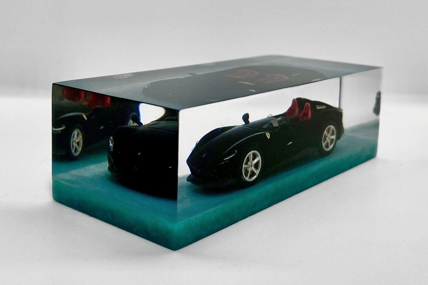 Velocità Sigillata GT Essenza - Ferrari Monza SP2 (008/2025) Scultura automobilistica concettuale | Pezzo unico