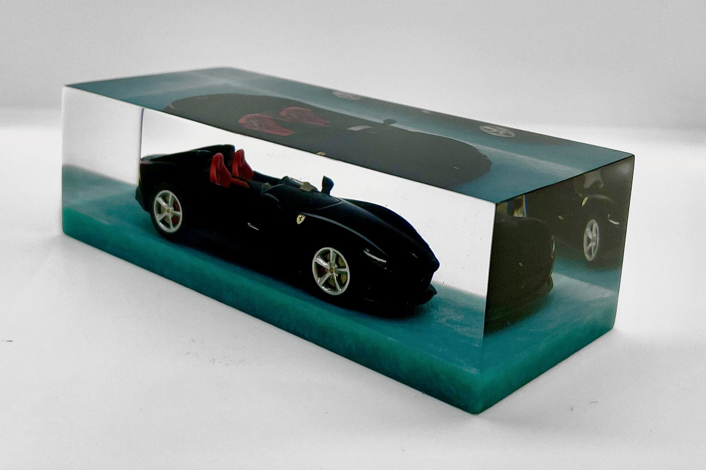 Velocità Sigillata GT Essenza - Ferrari Monza SP2 (008/2025) Scultura automobilistica concettuale | Pezzo unico