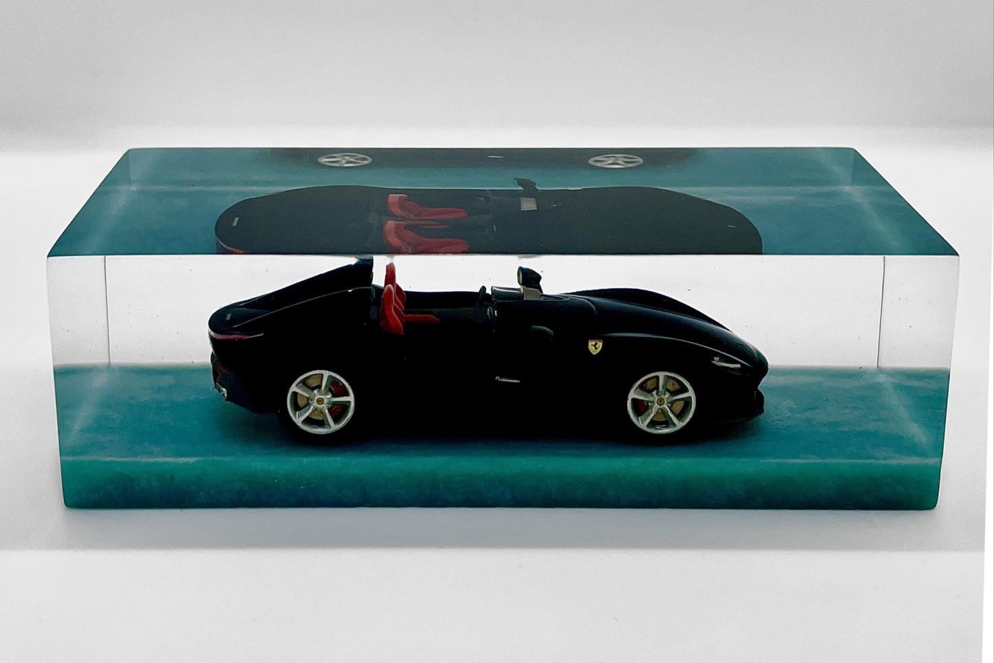 Velocità Sigillata GT Essenza - Ferrari Monza SP2 (008/2025) Scultura automobilistica concettuale | Pezzo unico