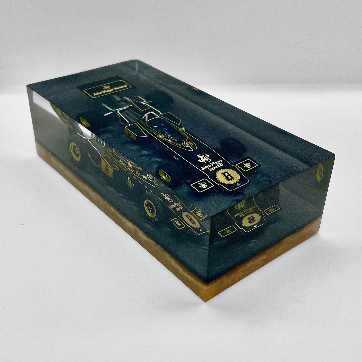 Velocità Sigillata Formula - Lotus 72D – Emerson Fittipaldi - 1972 - F1 - Scultura automobilistica concettuale | Pezzo unico numerato