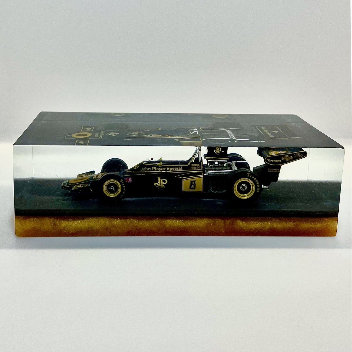Velocità Sigillata Formula - Lotus 72D – Emerson Fittipaldi - 1972 - F1 - Scultura automobilistica concettuale | Pezzo unico numerato